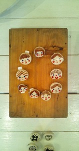 ��������������������2